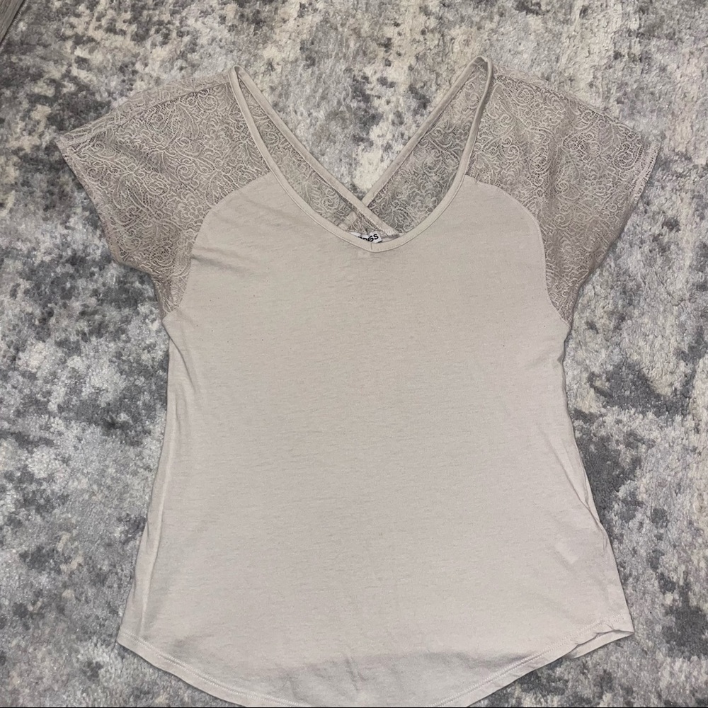 Express V-Neck Laced Tee Light Grey